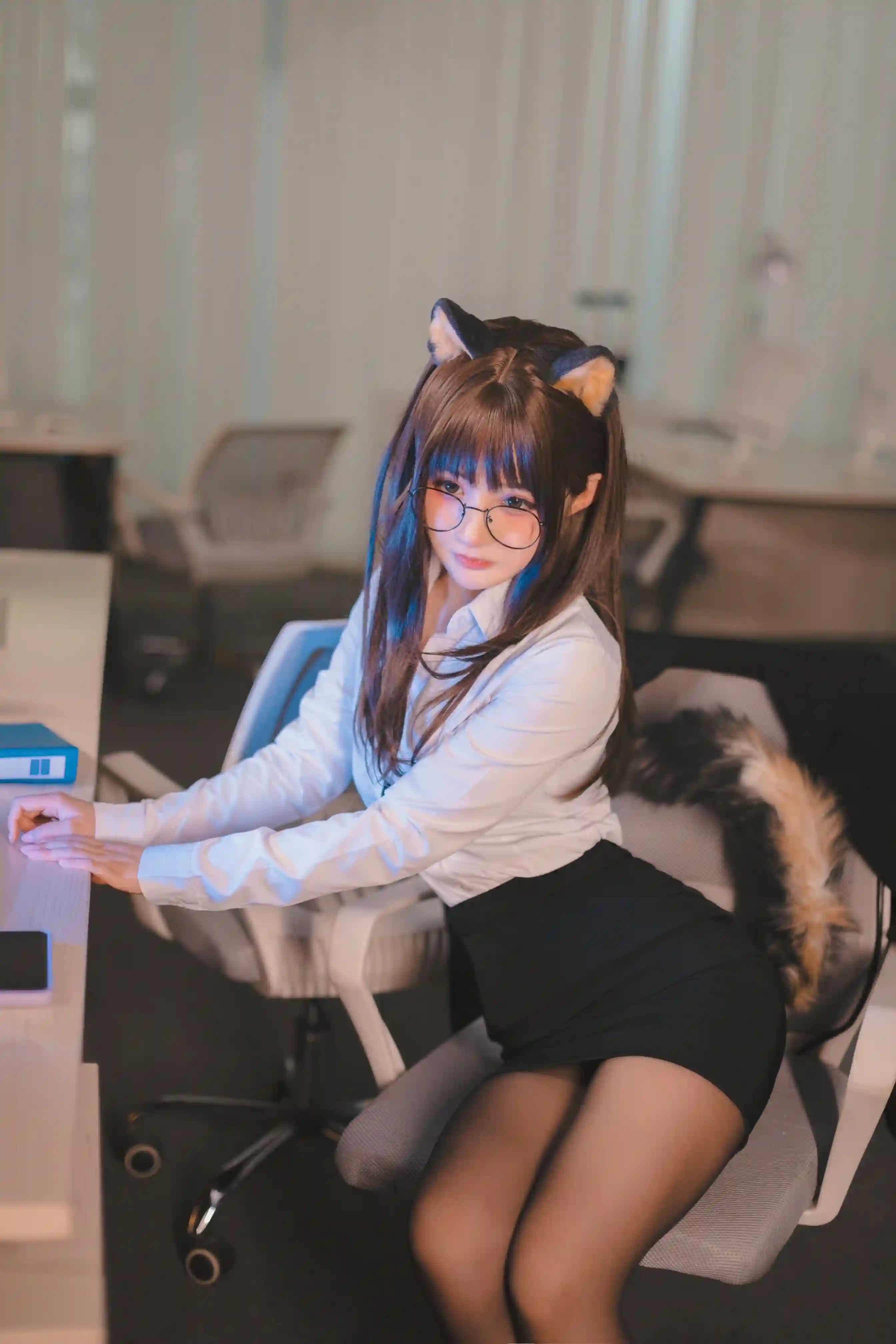 桜井宁宁  柴犬秘书 [58P-1.20GB]-零零cos