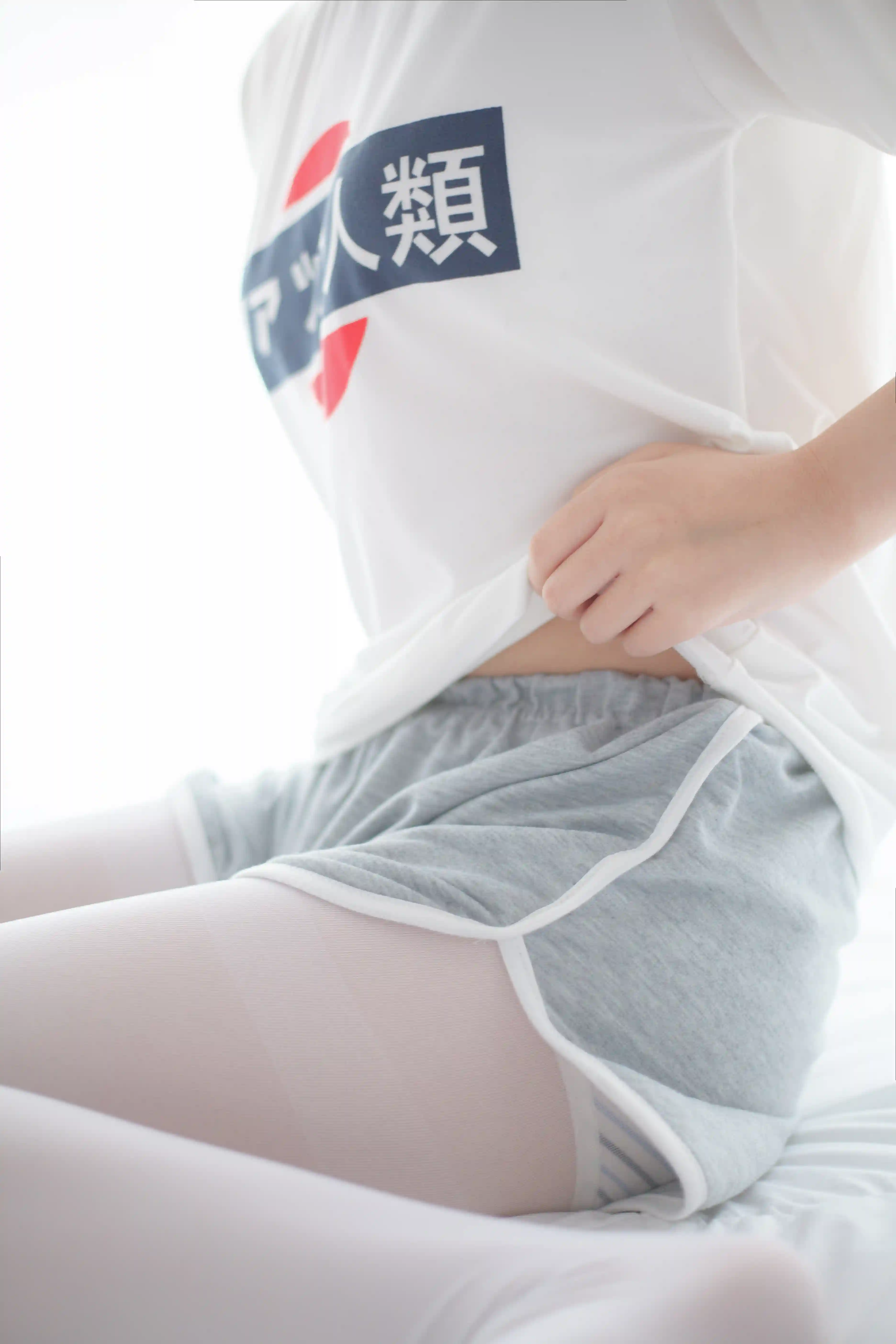 少女秩序  VOL.001 [30P-185MB] 在线看图 第2张