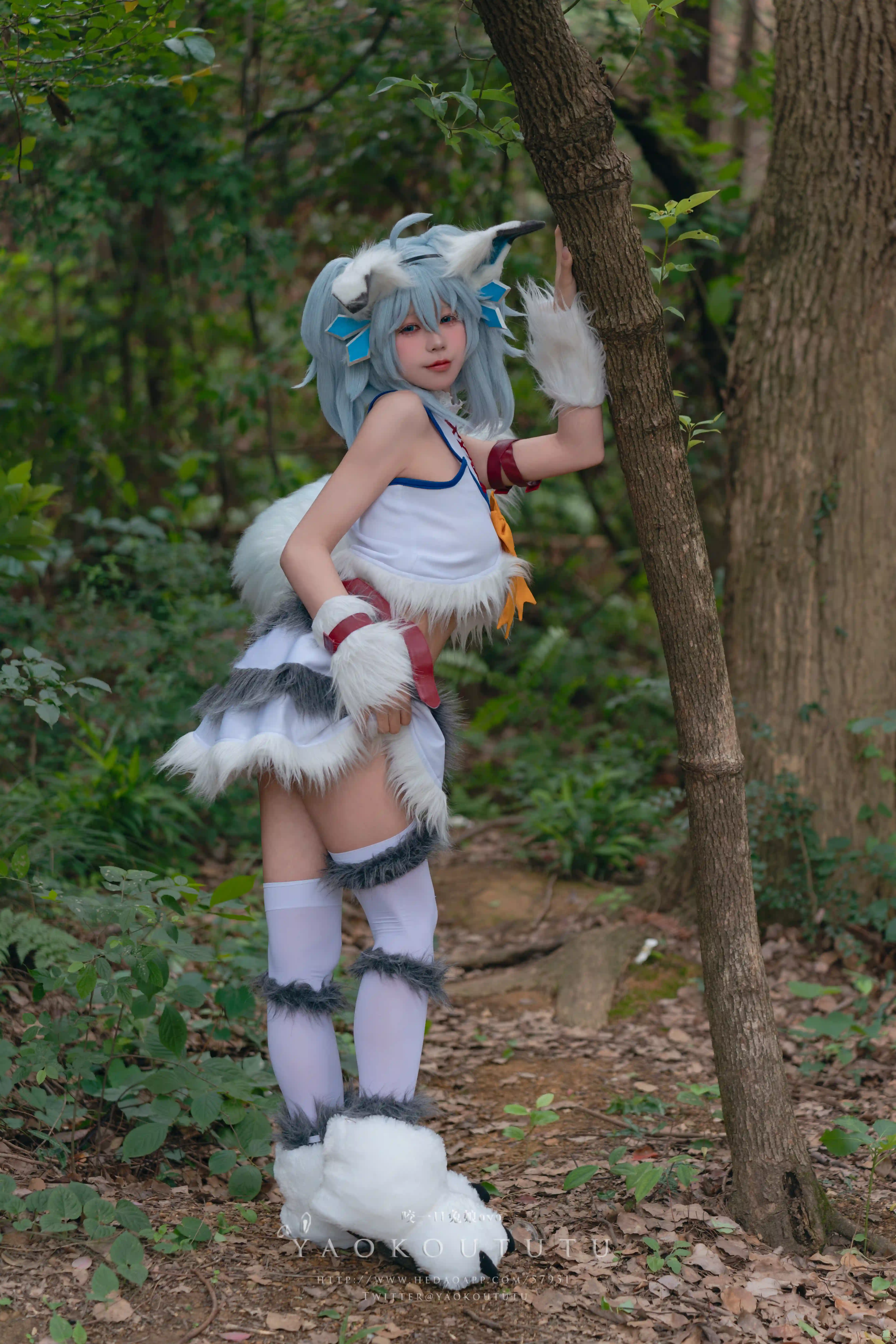 黏黏团子兔  咬一口兔娘ovo『刹那抓住了未来』[57P+1V 1.25GB] 在线看图 第4张